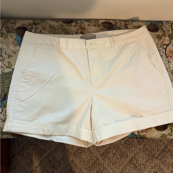 Banana Republic Shorts - Picture 1 of 2